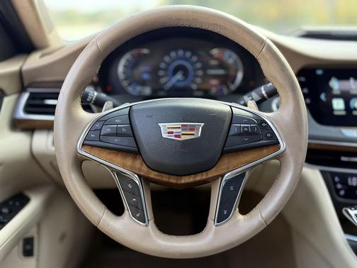 2016 Cadillac CT6 3.6L Platinum