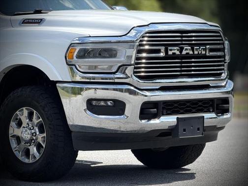 2021 RAM 2500 Laramie Crew Cab 4x4 6'4' Box