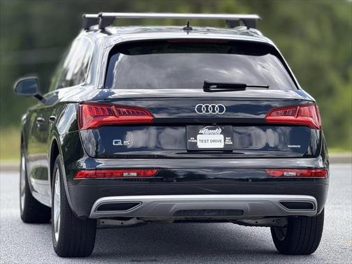 2019 Audi Q5 2.0T Premium Plus