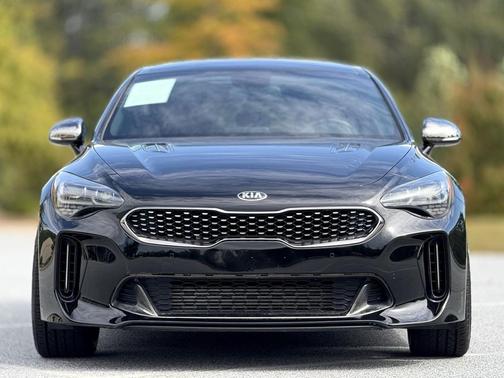 2018 Kia Stinger GT1