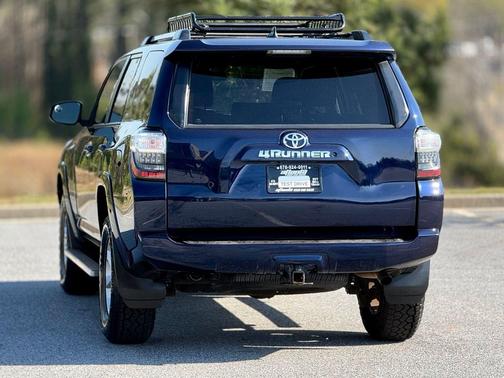 Nautical Blue Metallic 2019 Toyota 4Runner SR5