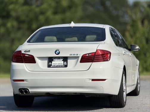 2016 BMW 528 528i