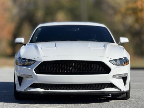 2020 Ford Mustang EcoBoost