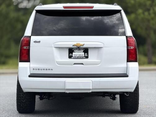 2019 Chevrolet Suburban LT