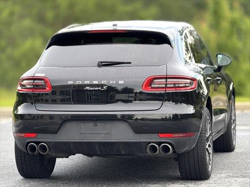 2018 Porsche Macan Base