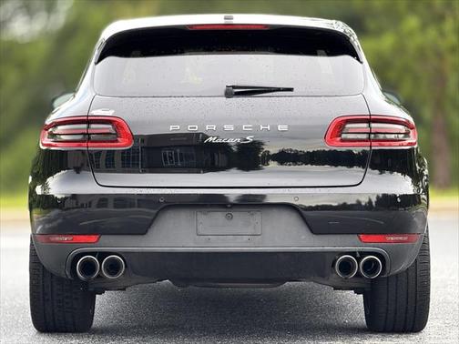 2018 Porsche Macan Base