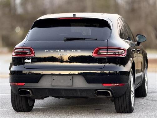 2018 Porsche Macan Base