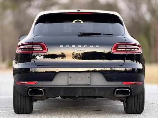 2018 Porsche Macan Base