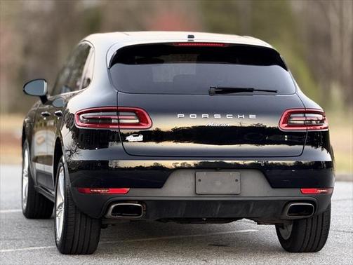2018 Porsche Macan Base