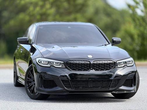Black Sapphire Metallic 2020 BMW M340 M340i xDrive Sedan