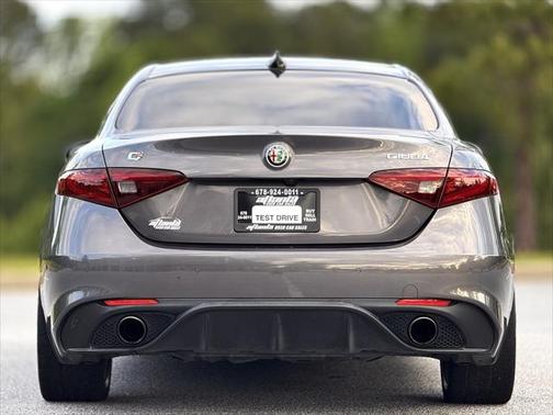 2017 Alfa Romeo Giulia Ti