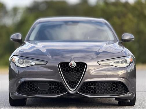 2017 Alfa Romeo Giulia Ti