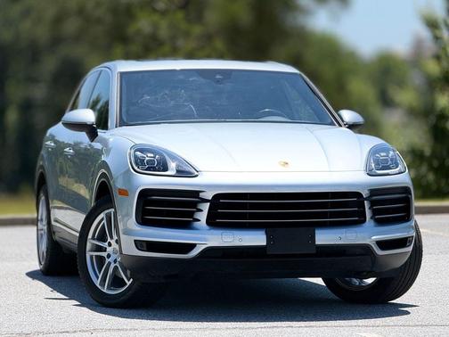 Dolomite Silver Metallic 2020 Porsche Cayenne Cayenne