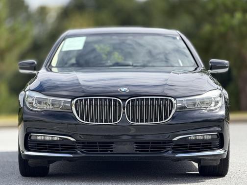 2016 BMW 740 740i