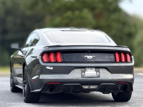 2015 Ford Mustang EcoBoost Premium