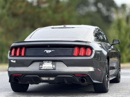 2015 Ford Mustang EcoBoost Premium