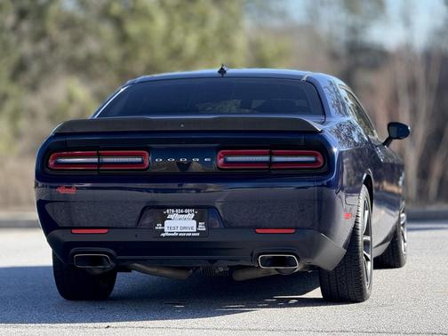 2016 Dodge Challenger R/T Scat Pack