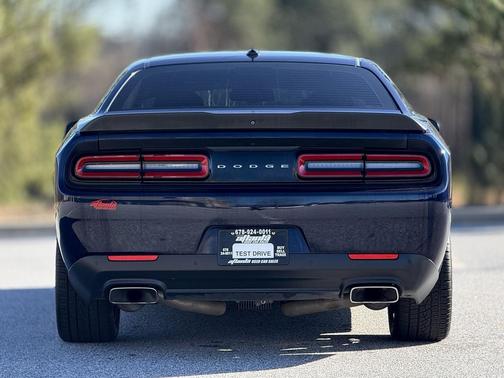 2016 Dodge Challenger R/T Scat Pack