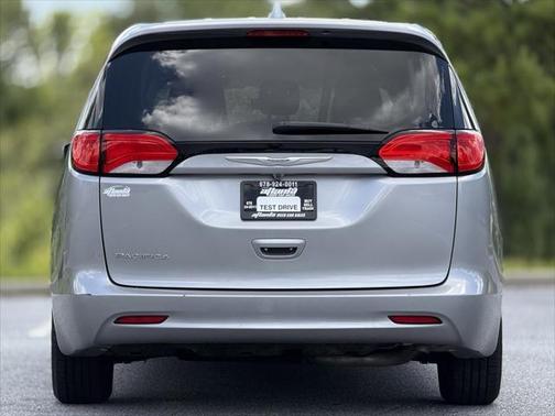 2017 Chrysler Pacifica Touring