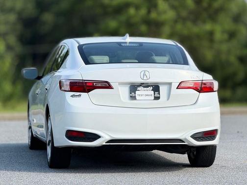 Bellanova White Pearl 2017 Acura ILX 2.4L