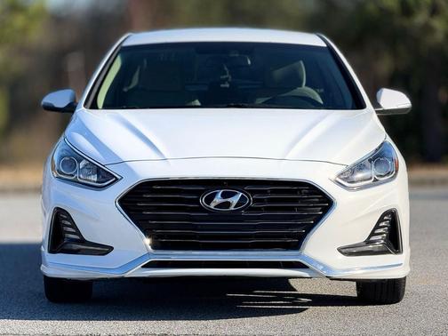 2018 Hyundai SONATA SEL