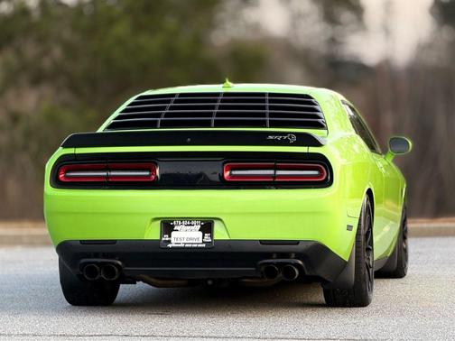 2015 Dodge Challenger SRT Hellcat