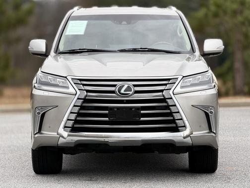 2016 Lexus LX 570 Base