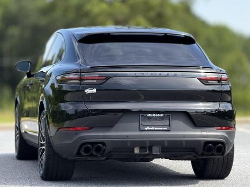 2020 Porsche Cayenne Base