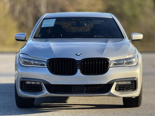 2019 BMW 750 i xDrive