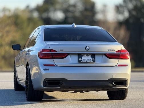 2019 BMW 750 i xDrive