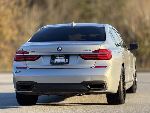 2019 BMW 750 i xDrive