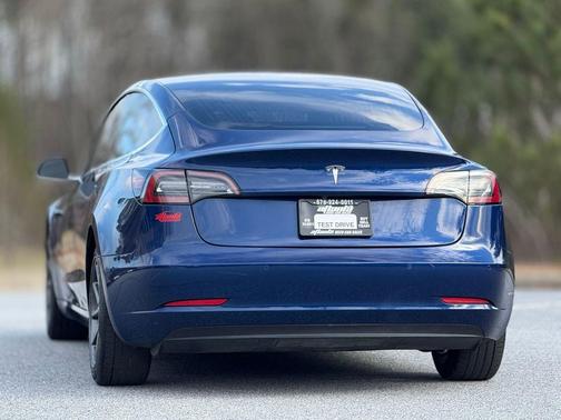 2020 Tesla Model 3 Standard Range Plus