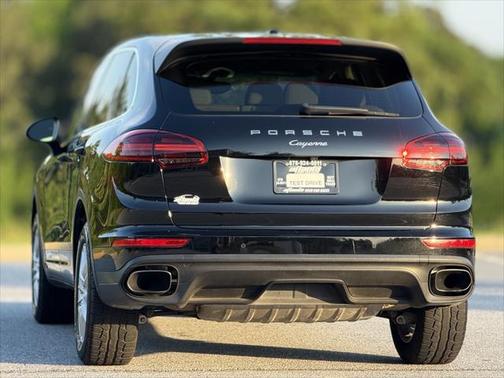 2016 Porsche Cayenne Base