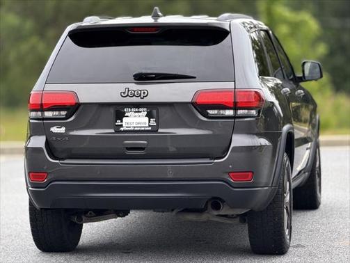 2016 Jeep Grand Cherokee 75th Anniversary