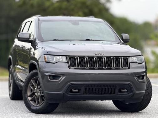 2016 Jeep Grand Cherokee 75th Anniversary