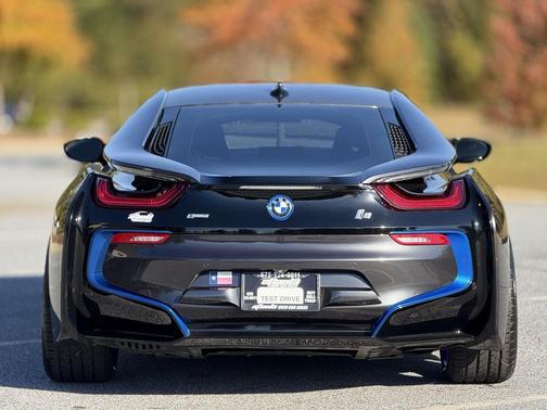 2014 BMW i8 Base