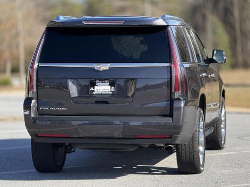 2017 Cadillac Escalade Premium Luxury