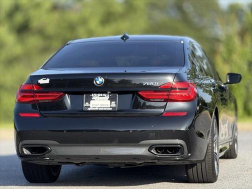 2019 BMW 750 I