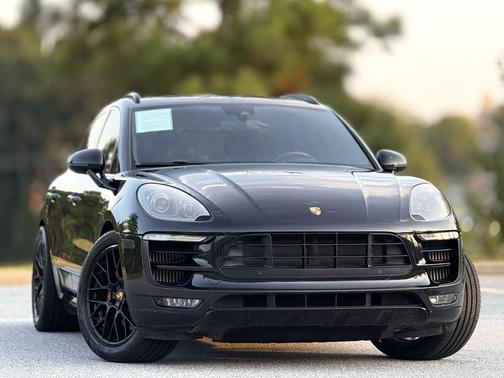 2017 Porsche Macan GTS