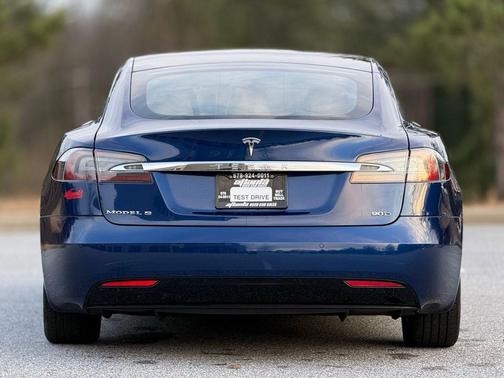 2017 Tesla Model S 90D