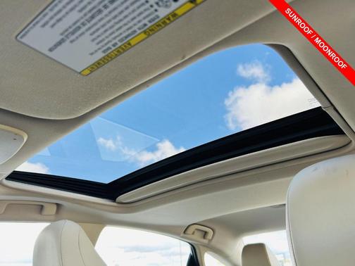 2019 Toyota Avalon XLE