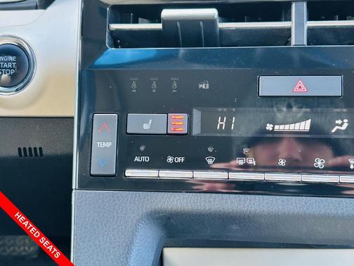 2019 Toyota Avalon XLE