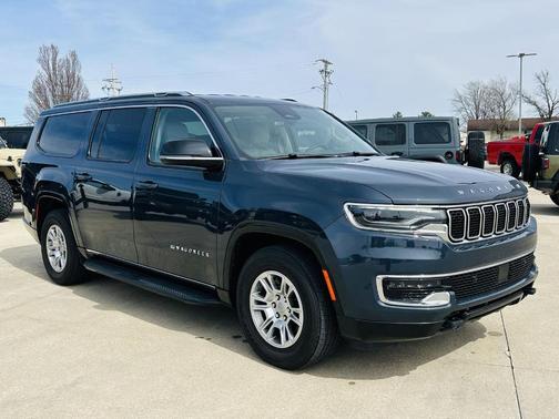 2024 Jeep Wagoneer L Base