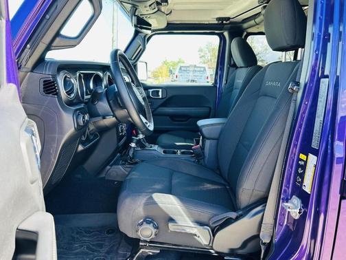 2023 Jeep Wrangler Sahara