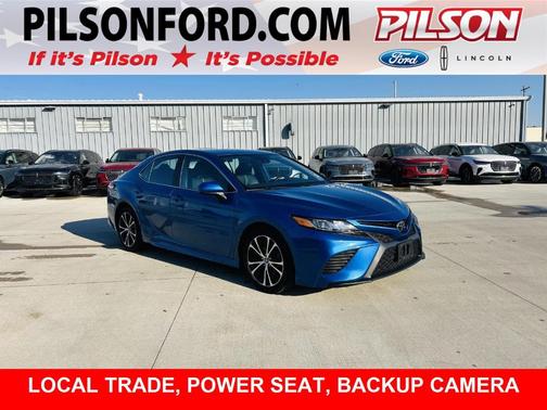 2019 Toyota Camry SE