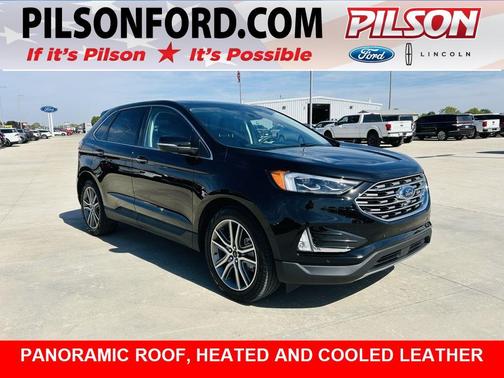 2024 Ford Edge Titanium
