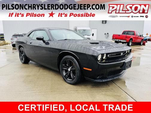 2016 Dodge Challenger SXT