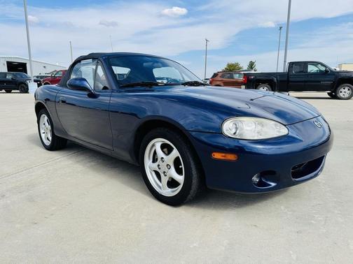 2002 Mazda MX-5 Miata
