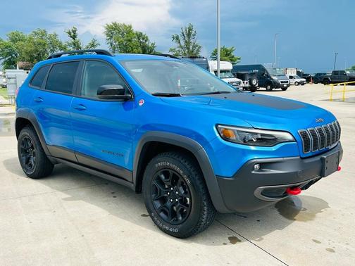 2022 Jeep Cherokee Trailhawk