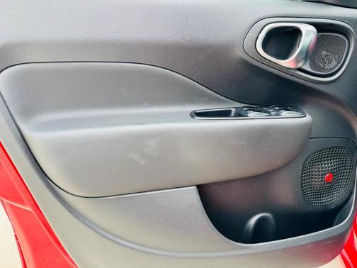 2020 FIAT 500L Pop